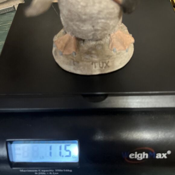 HTF 1999 SIGNED TIM WOLFE/TOM CLARK TUX FIGURINE CAIRN STUDIO ITEM #9168, 23 - Picture 16 of 16